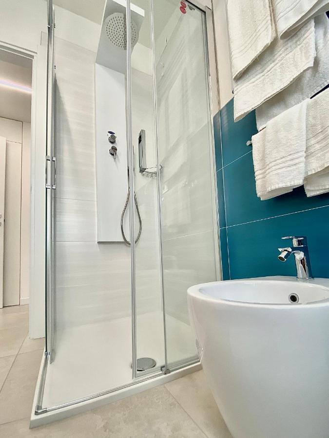Em Apartments Lignano Sabbiadoro Eksteriør billede