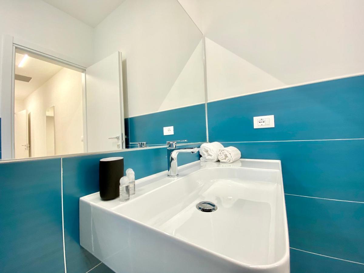 Em Apartments Lignano Sabbiadoro Eksteriør billede