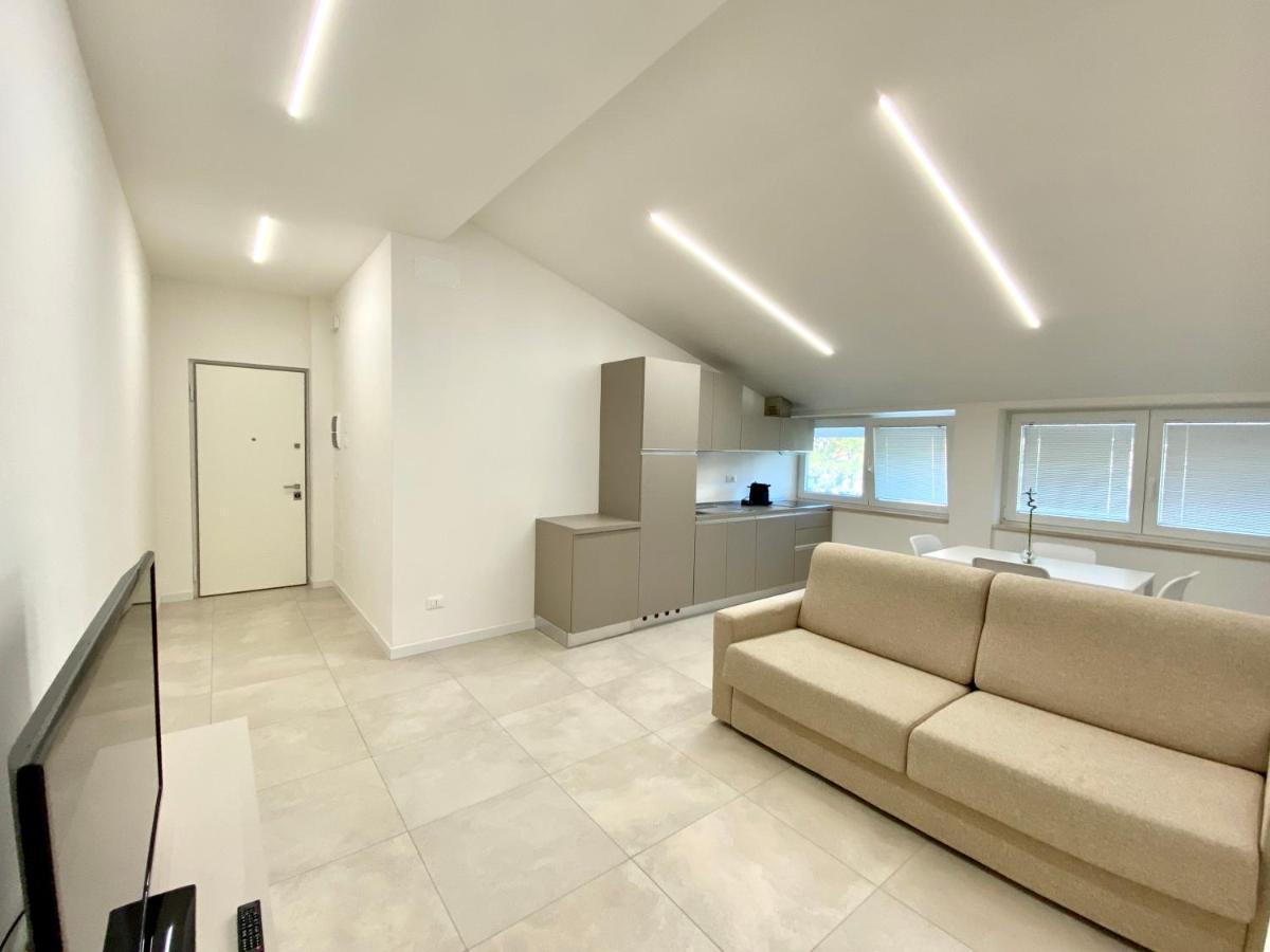 Em Apartments Lignano Sabbiadoro Eksteriør billede